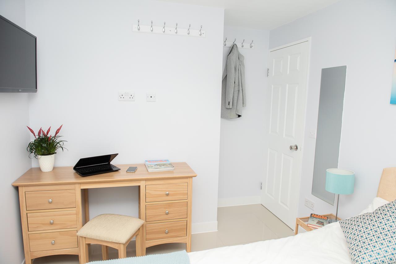 Pinehill Rooms Reading Eksteriør billede